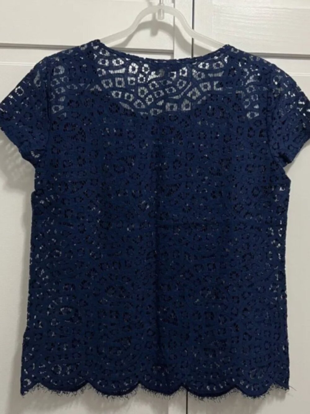 Forever 21 Women’s Blue Lace Top Size Small